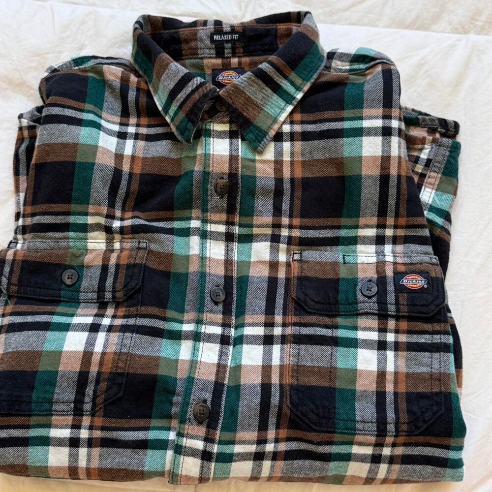 Dickies Relaxed fit button up flannel sz‎ L skater outdoors gorpcore streetwear
